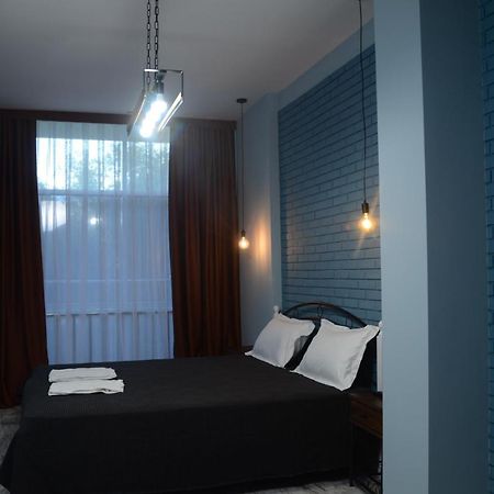 Hi Hotel Алмати Екстер'єр фото