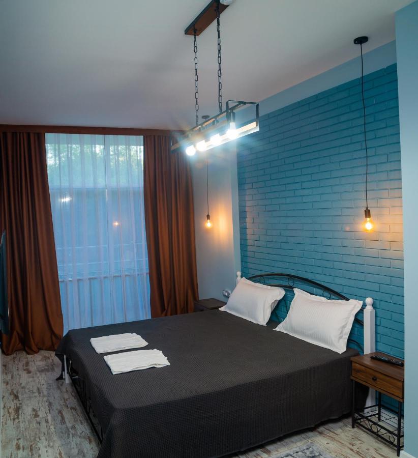 Hi Hotel Алмати Екстер'єр фото
