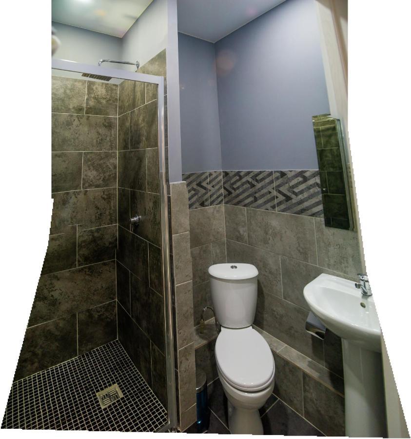 Hi Hotel Алмати Екстер'єр фото