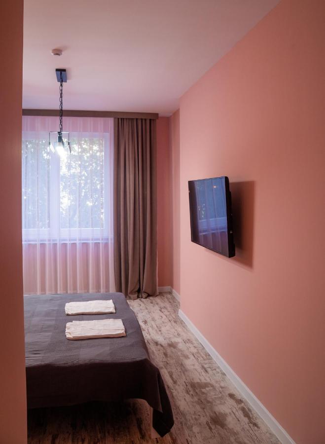 Hi Hotel Алмати Екстер'єр фото